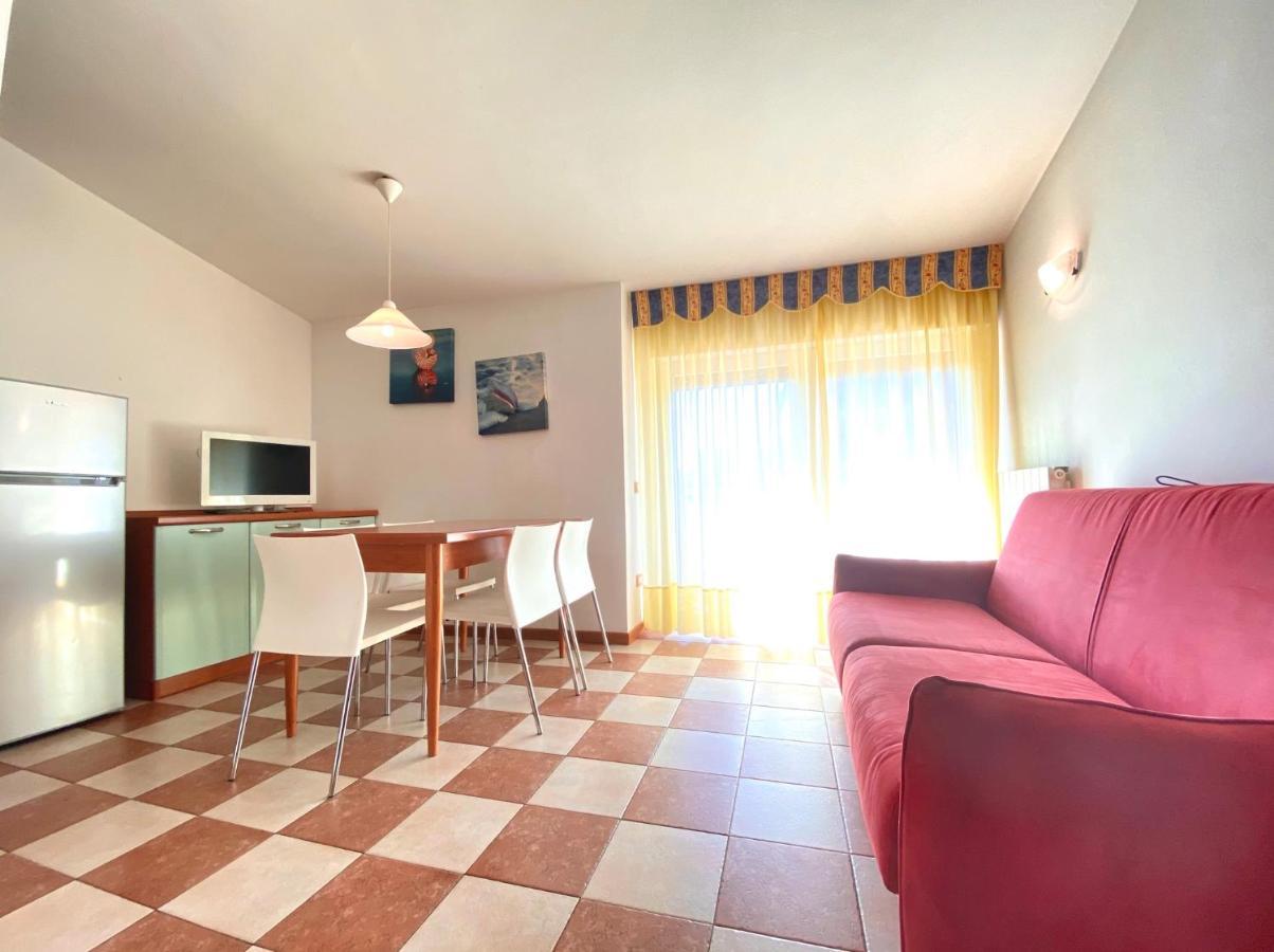 Appartamenti Adriana Carraro Immobiliare - Family Apartments Лидо ди Йезоло Екстериор снимка